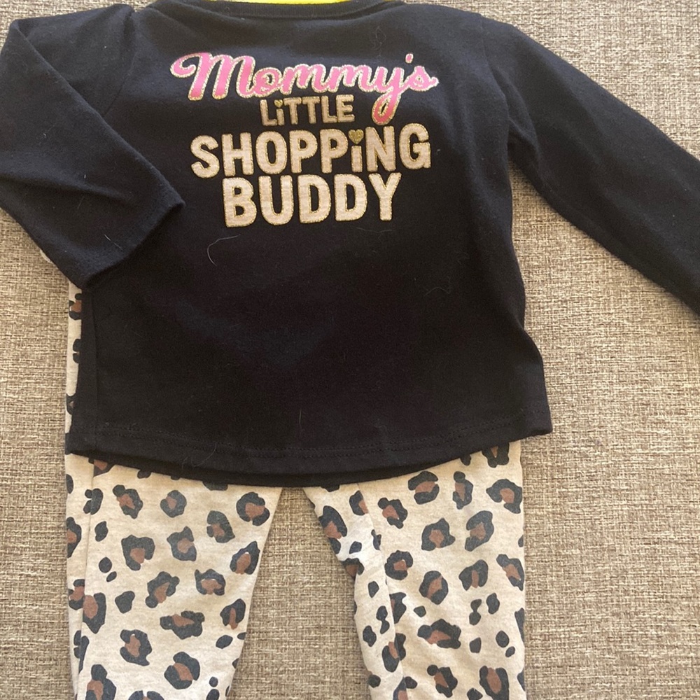 Garanimals leopard 2 piece set 6-9 months